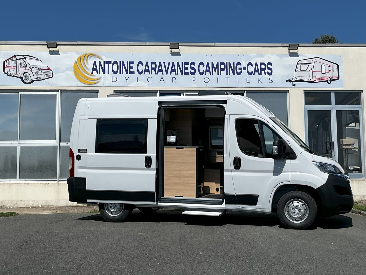 Camping-car ROADCAR R540